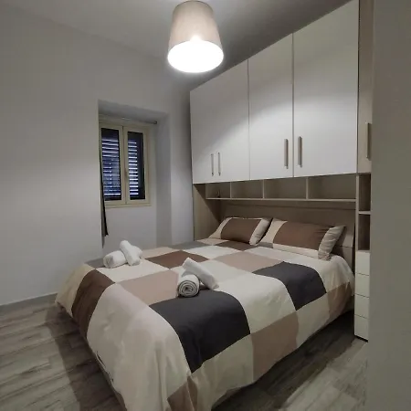 Casa Paolina Πανσιόν Militello in Val di Catania