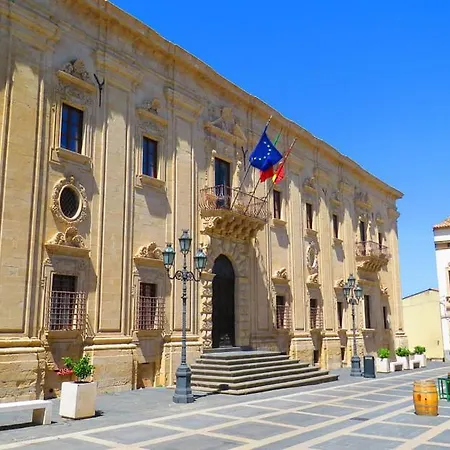 Casa Paolina Militello in Val di Catania